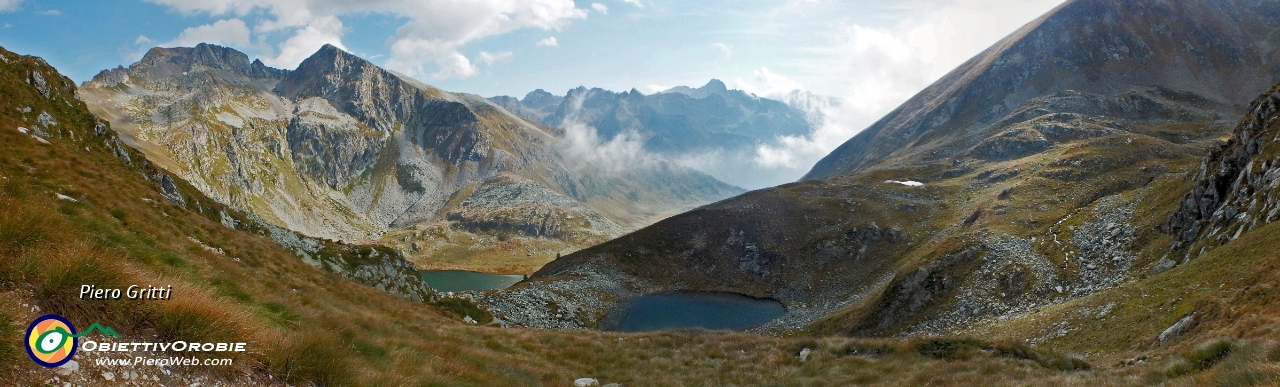 03 Dai Laghi di Caldirolo verso la Valsambuzza.jpg